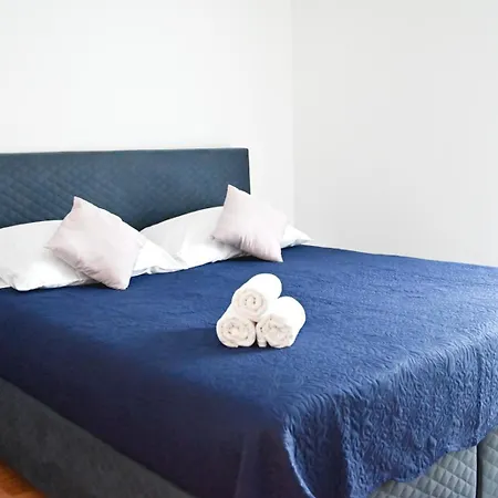 Apartment Abb Deluxe *