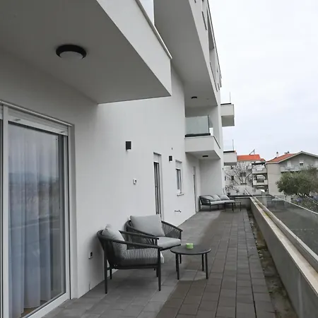Apartman Abb Deluxe Podstrana