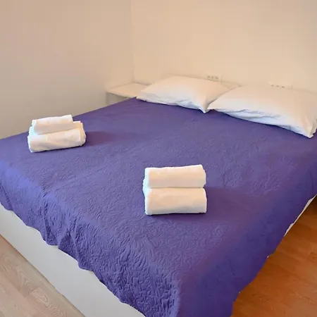 Apartment Abb Deluxe *