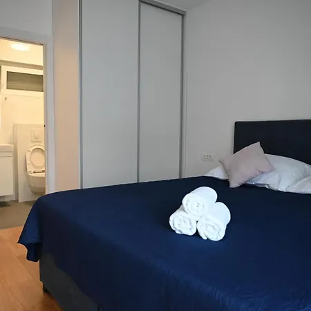 Abb Deluxe Apartment Podstrana